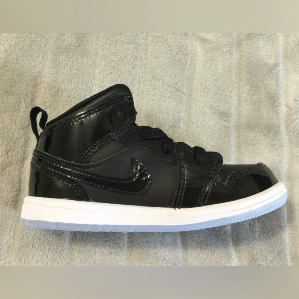 Nike Jordan 1 Mid Se Toddler Color Black/Dark Concord/White - Picture 9 of 15
